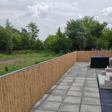 Kompleks wypoczynkowy Wohnpark Am Geiseltalsee Fuer Bis Zu 12 Gaeste Mucheln