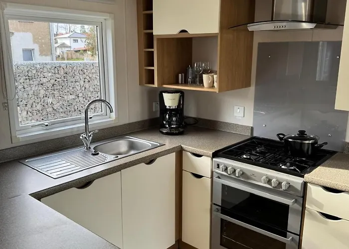 Wohnpark Am Geiseltalsee Fuer Bis Zu 12 Gaeste 假日公园 Mucheln