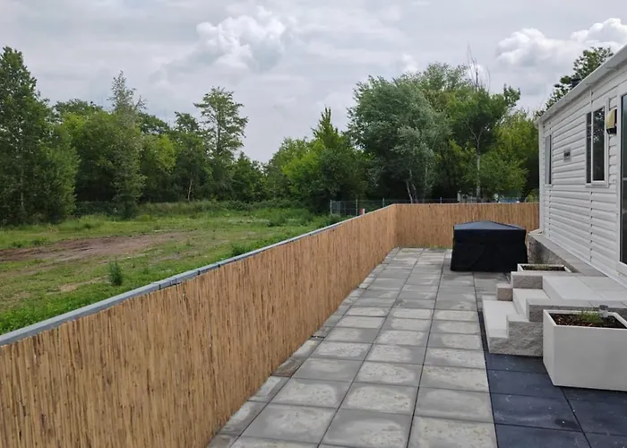 假日公园 Wohnpark Am Geiseltalsee Fuer Bis Zu 12 Gaeste Mucheln